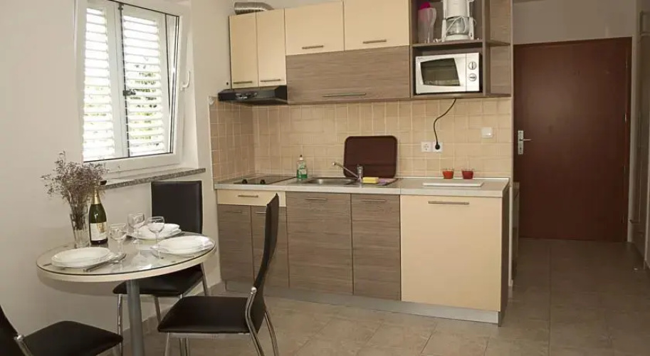 Apartments Cavar