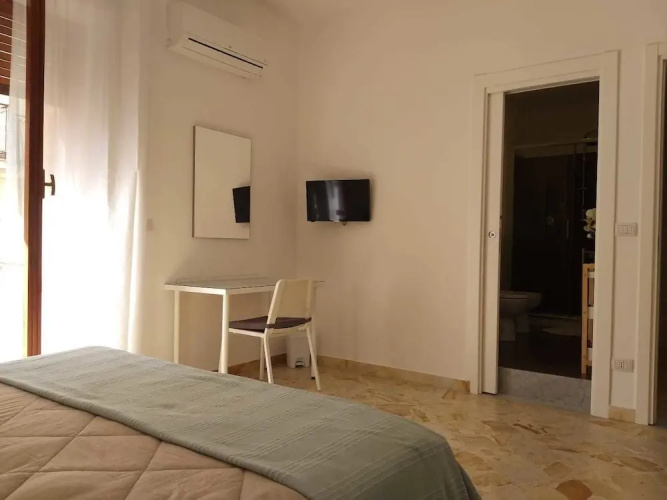 Alexander Rooms
