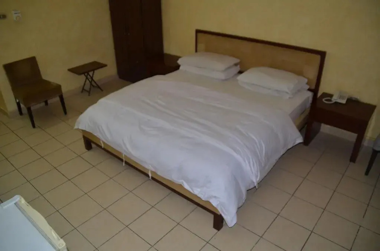 Jamjoom Hotel
