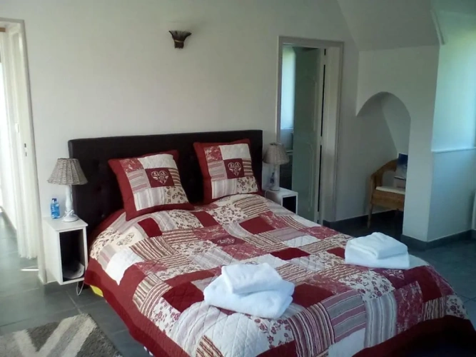 Standard Triple room