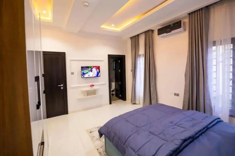 Irabel Hotel