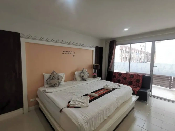 Deluxe room with balcony