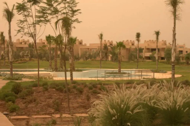 Golf City Apartment