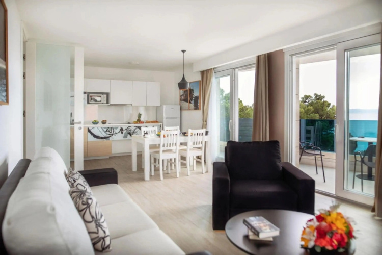 City Beach Apartment