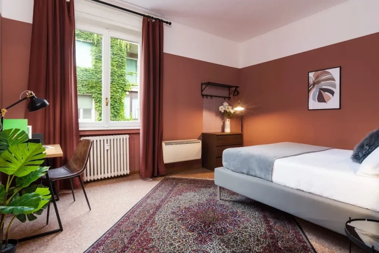 2 Bedrooms Apartment