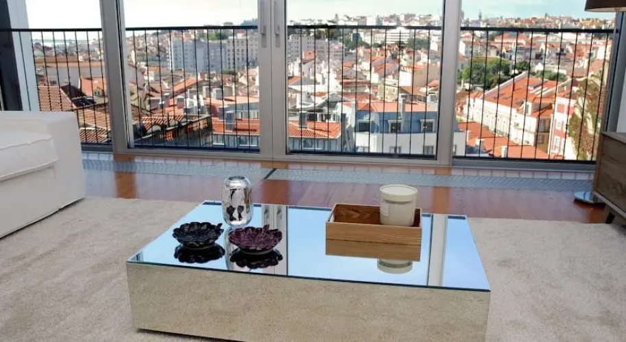 Lisbon Inside Connect - Santa Catarina Apartments