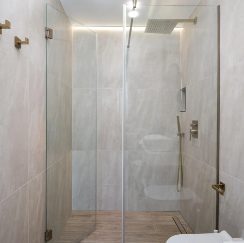 Le Premier Luxury Rooms