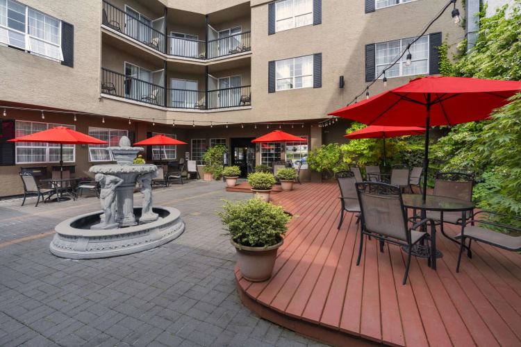 Quality Inn Downtown Inner Harbour photo 27