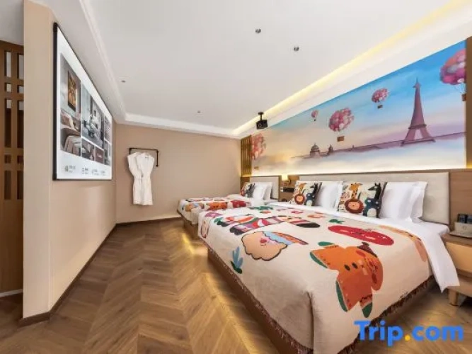Standard Family room