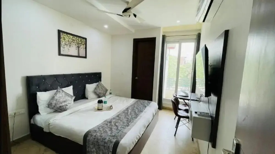 Reebah Inn & Suites