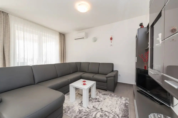 Apartments Kljajić