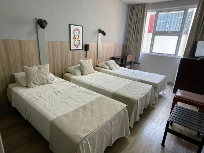 Standard Triple room