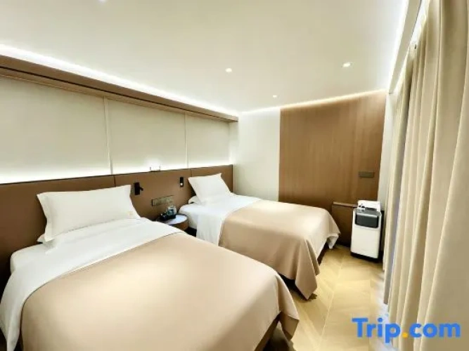 Premier Suite