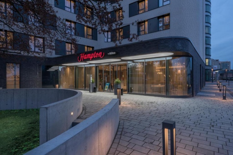 Hampton by Hilton Frankfurt Airport photo 23
