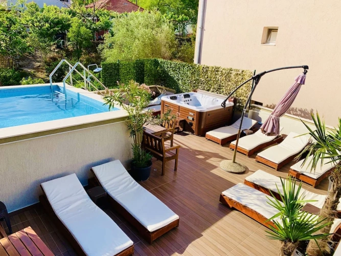 1 Bedroom Standard Apartment with balcony and with sea view