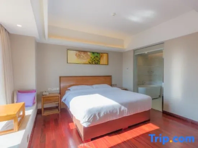 Deluxe Double Suite