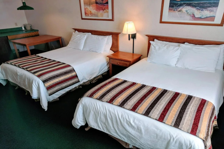 3 Peaks Lodge