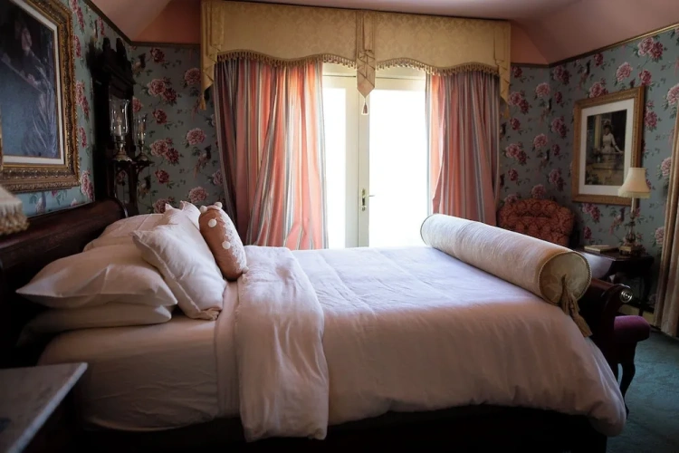 Standard room with balcony