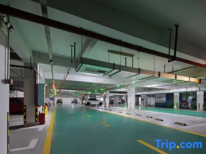 Yuehe Smart Hotel