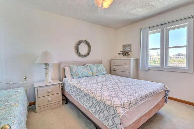 5018 - Mike`s Beach House