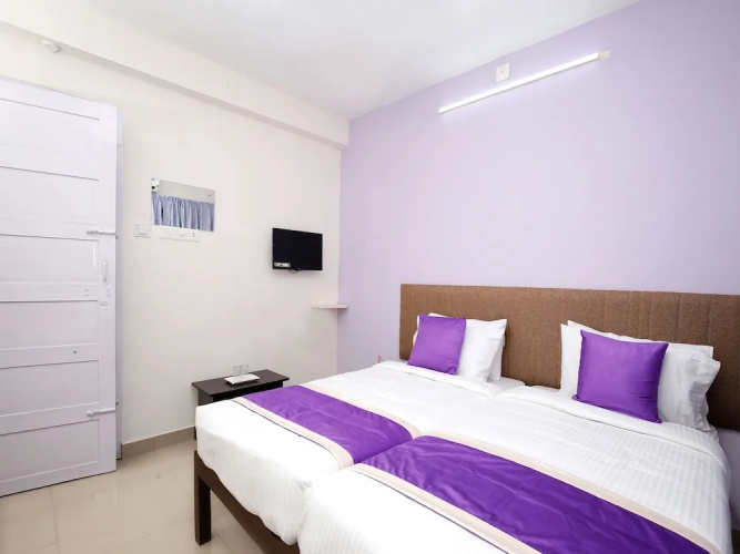 OYO 9797 Hotel Vbee Plaza