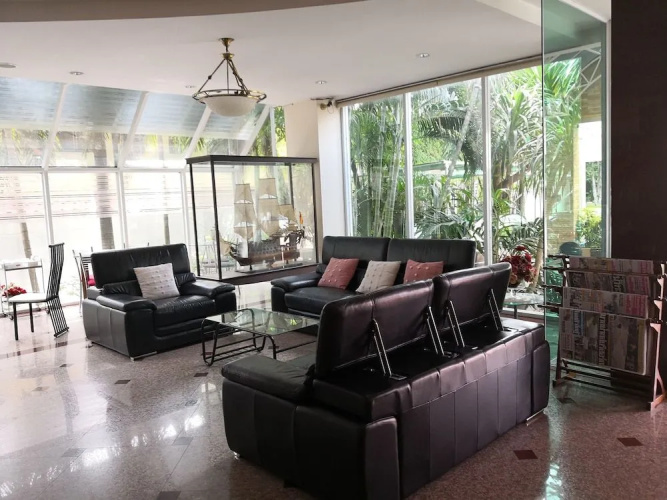 Baan Worachan Hotel