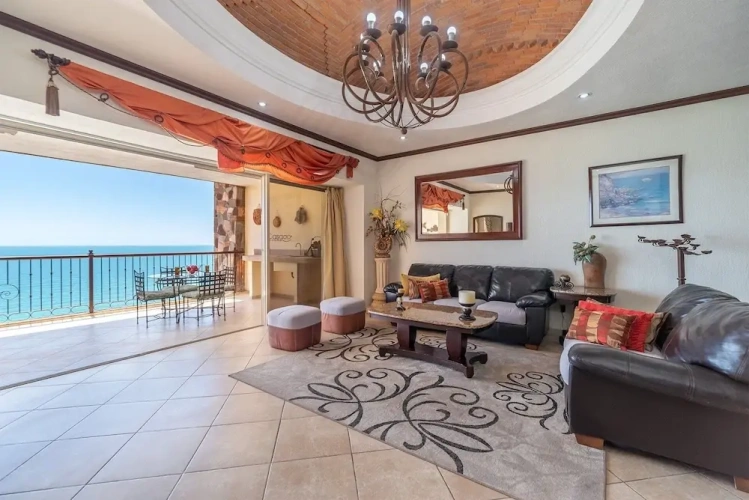 Standard Quadruple room with balcony and with ocean view