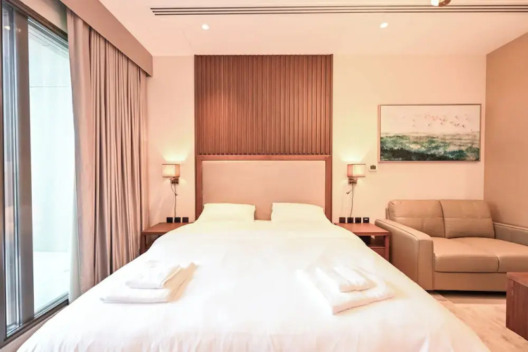 Elite Downtown Residence 2