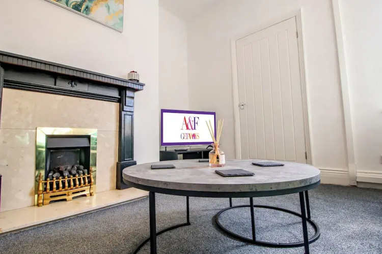 Stylish 3-bed Flat in South Shields