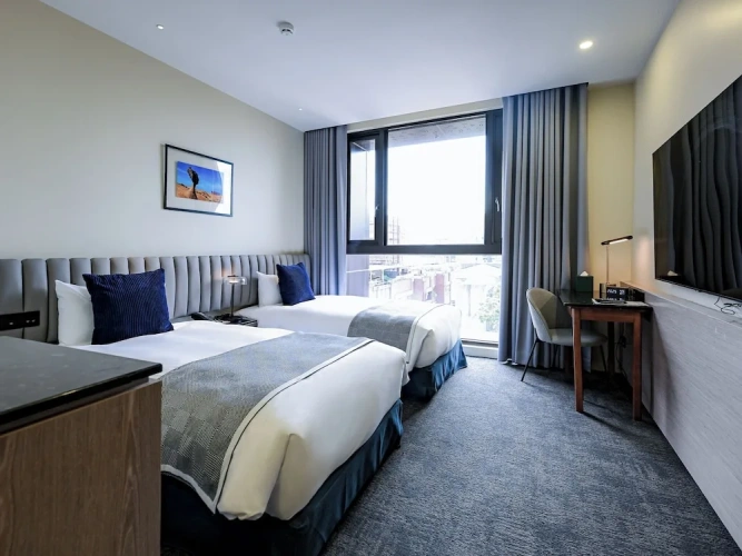 Standard Twin room