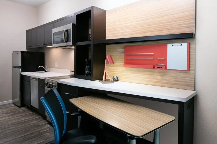1 Bedroom Suite