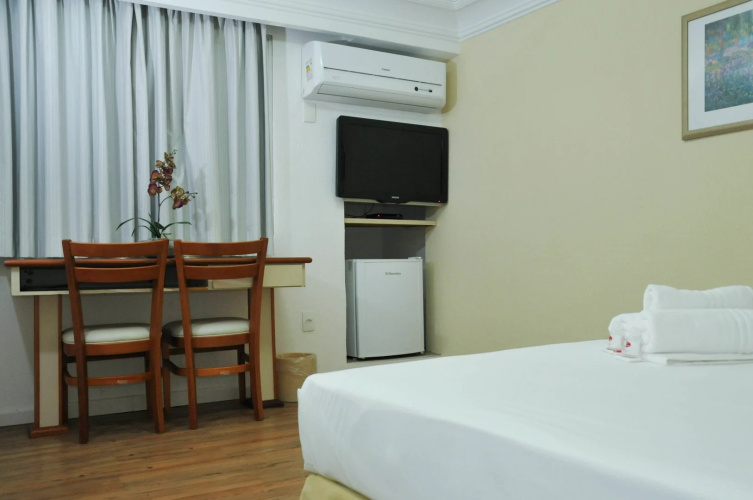 Interplaza Hotel