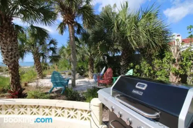 Casey Key Retreat
