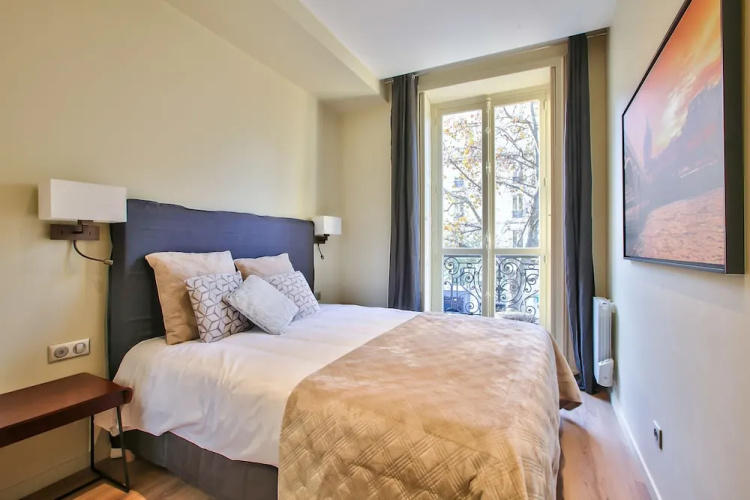 60 - Luxury Parisian Home Sebastopol 2DG