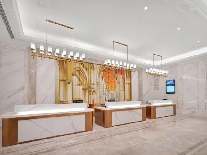 Vienna International Hotel