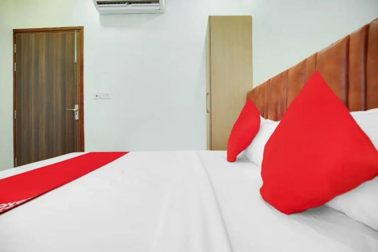 Classic Triple room