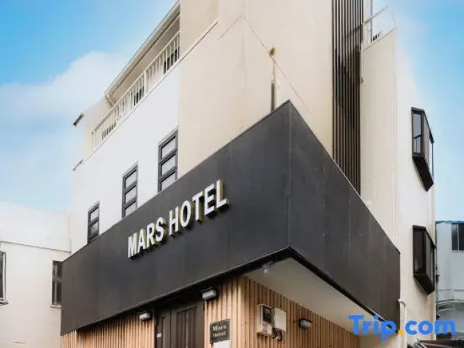 mars hotel