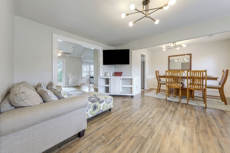 3 Bedrooms Cottage