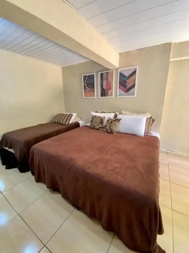 1 Bedroom Standard Triple Family room with garden view
