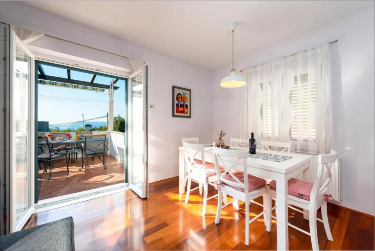Apartment Miljas