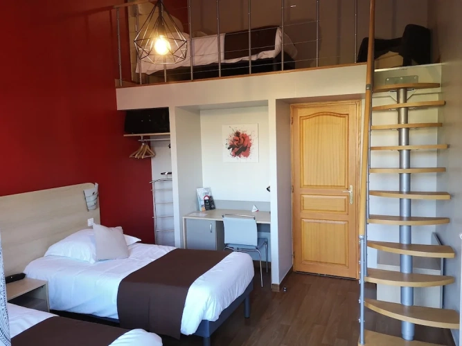 Deluxe Triple room