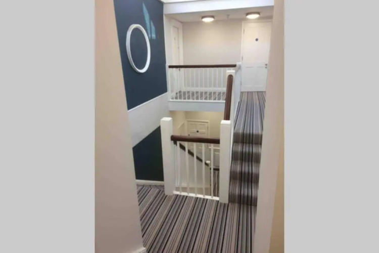 Stunning & Central Milsom Street Apartment