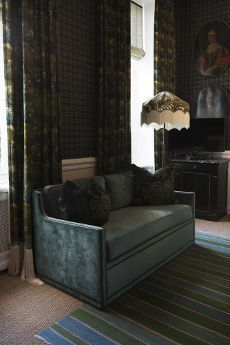 Van Cleef Guesthouse
