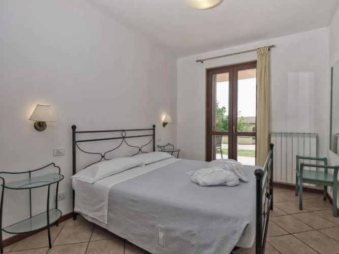 1 Bedroom Economy Apartment