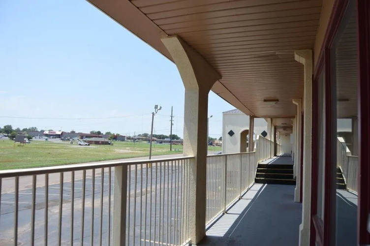 Ramada Elk City