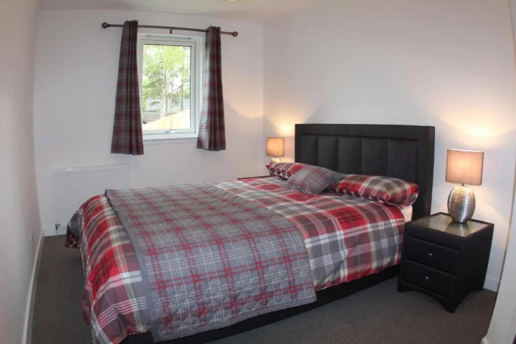 2 Dellmhor Cottages