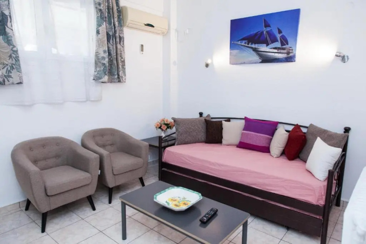 Cozy apartment in Pireas