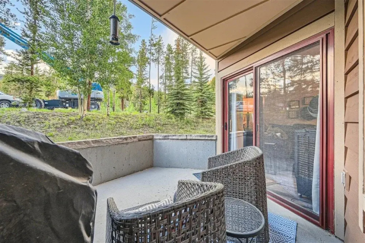 2225 Red Hawk 2 Bedroom Condo by RedAwning