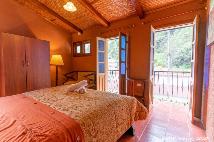 Standard Double room with view