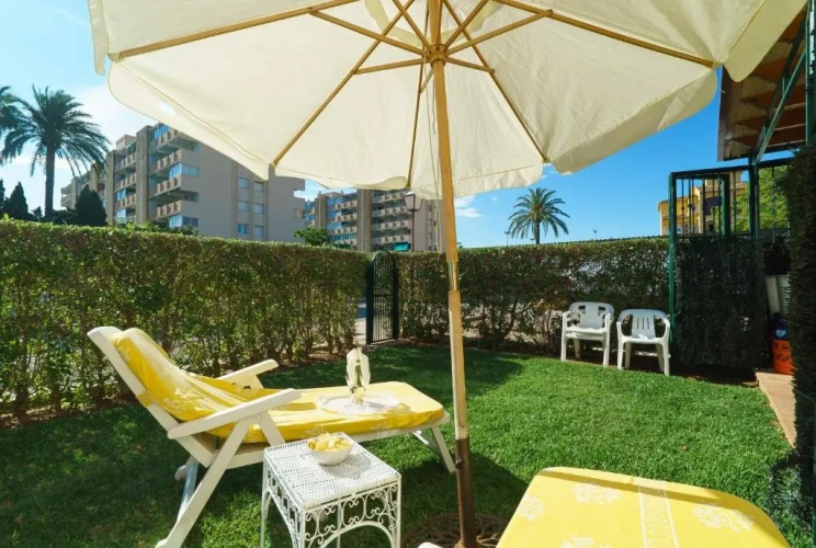 4 Bedrooms Villa